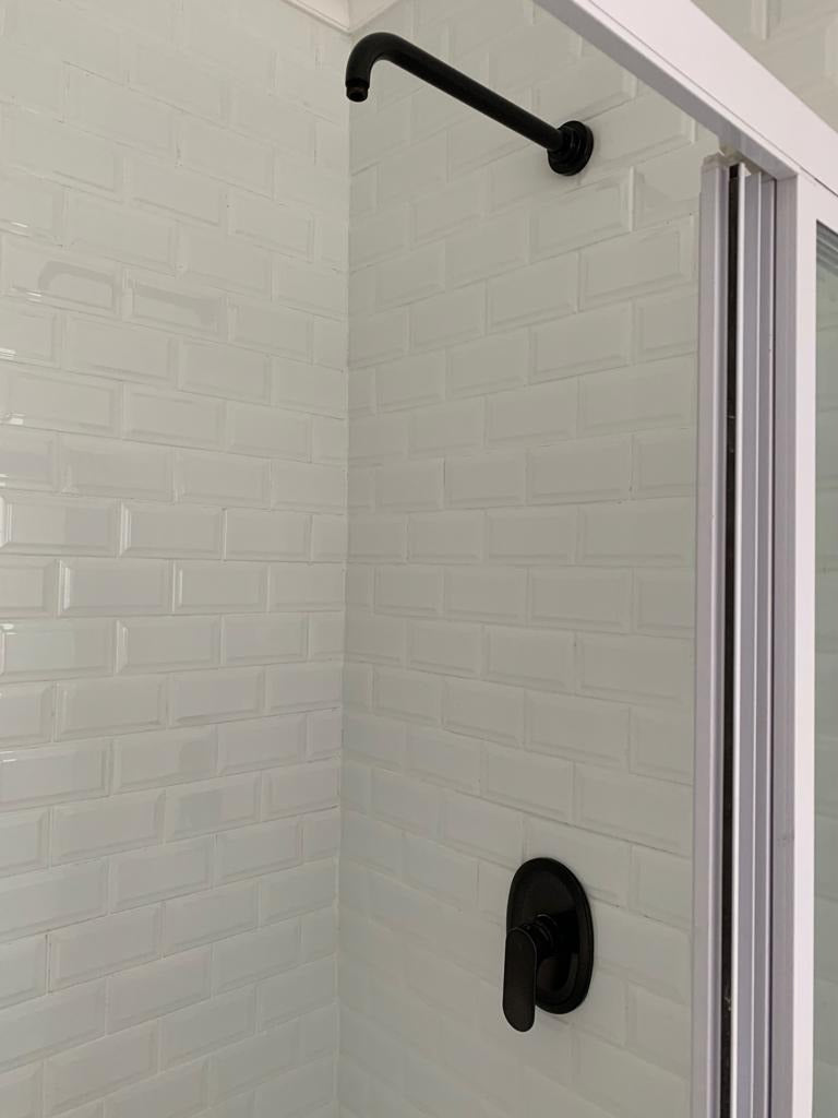 Container maritime bureau mobile 40 pieds x 8, isolé 4 saisons, avec porte, fenêtre et toilette