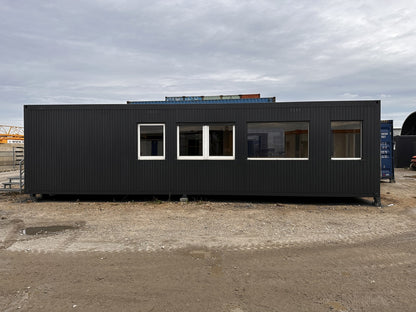 Container mobile 40 pieds x 8 adapté pour salle de gym