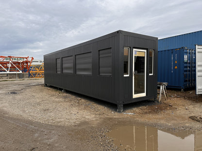 Container mobile 40 pieds x 8 adapté pour salle de gym