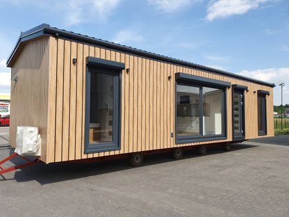 Maison remorque mobile 40 pieds x 8, type T2, isolée 4 saisons, entièrement meublée et de haute qualité